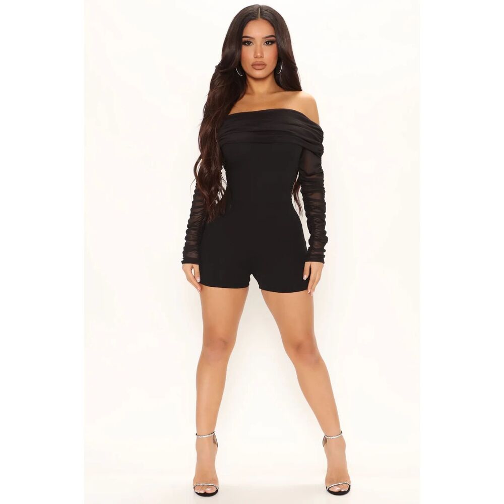 Fashion Nova Kendal Ruched Romper New with Tags!